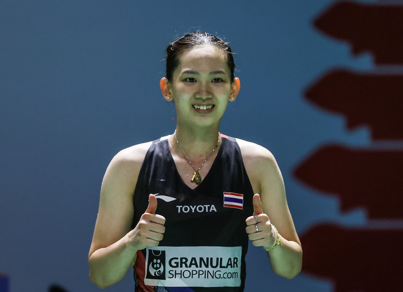 以在高位与 以在高位与