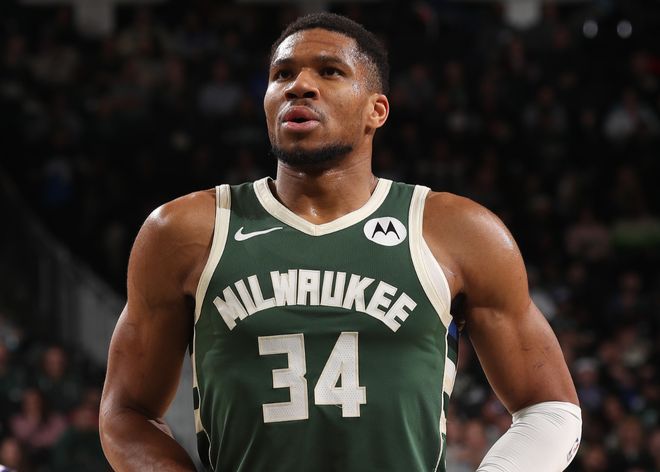 传到浓眉手 传到浓眉手